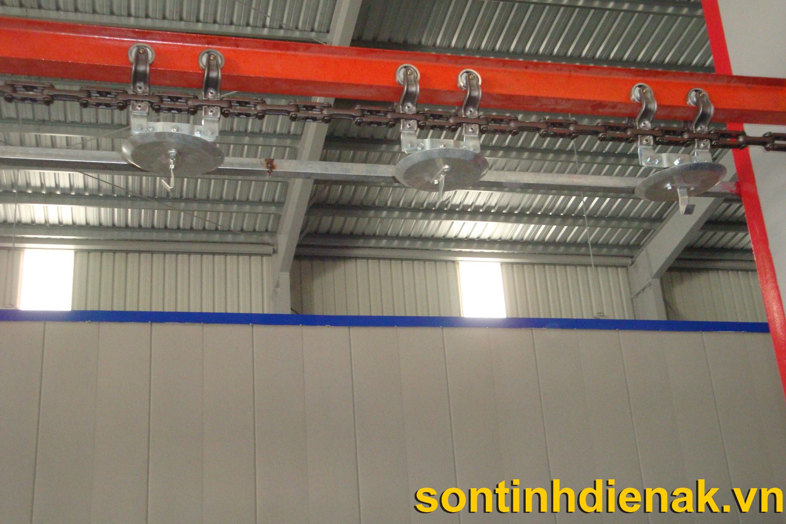 băng tải dây chuyền sơn tĩnh điện